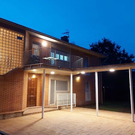 Apartamentos La Francesa Santa Pau Eksteriør bilde