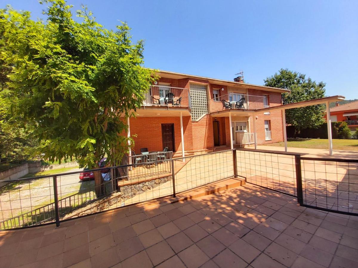 Apartamentos La Francesa Santa Pau Eksteriør bilde