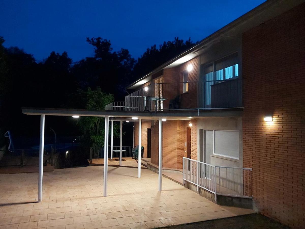 Apartamentos La Francesa Santa Pau Eksteriør bilde