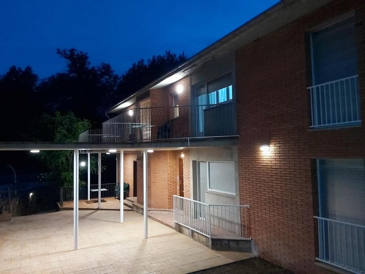 Apartamentos La Francesa Santa Pau Eksteriør bilde