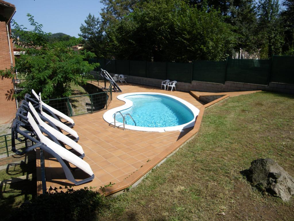 Apartamentos La Francesa Santa Pau Rom bilde